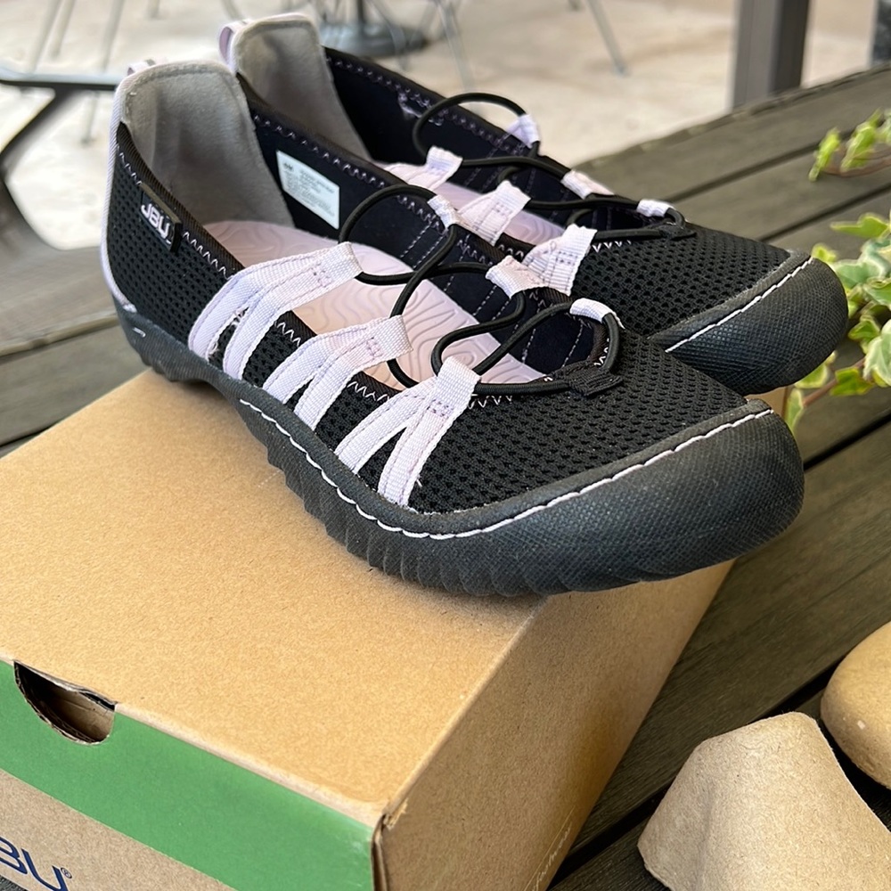 New Jambu Rockaway shoes